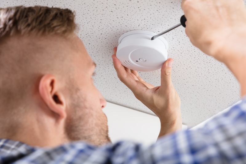 Smoke Detector Safety: Essential Tips for Protecting Your Home – Is Your Family Truly Safe from Fire Hazards?